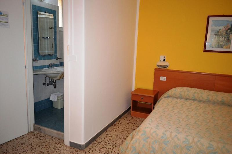 Delfino Hotel Marina di Camerota Exterior photo