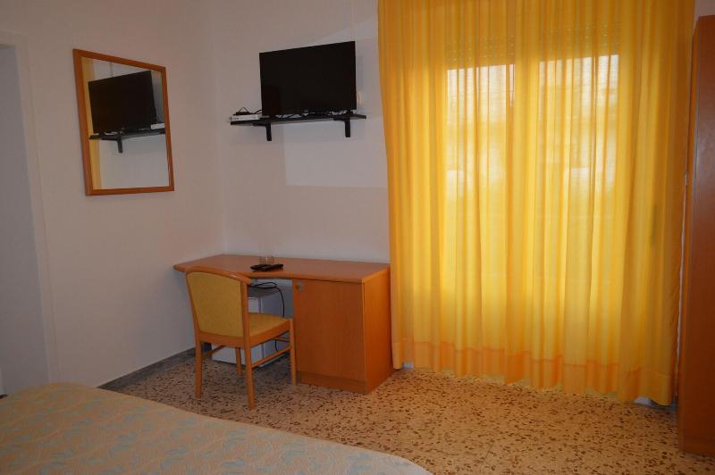 Delfino Hotel Marina di Camerota Exterior photo