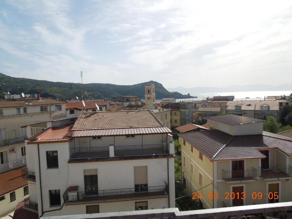 Delfino Hotel Marina di Camerota Exterior photo